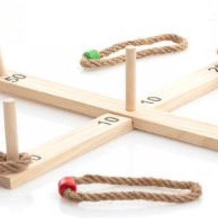 hölzernes Ringwurfspiel