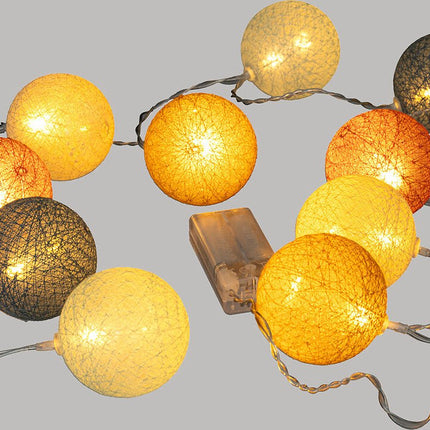Atmosphera LED-Deko-Lichterkette mehrfarbige Kugeln - Lichterkette Baumwolle - Cotton Balls - 10 Kugeln - Batterien nicht enthalten
