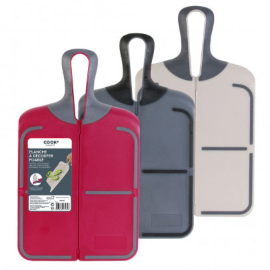 Foldable cutting board