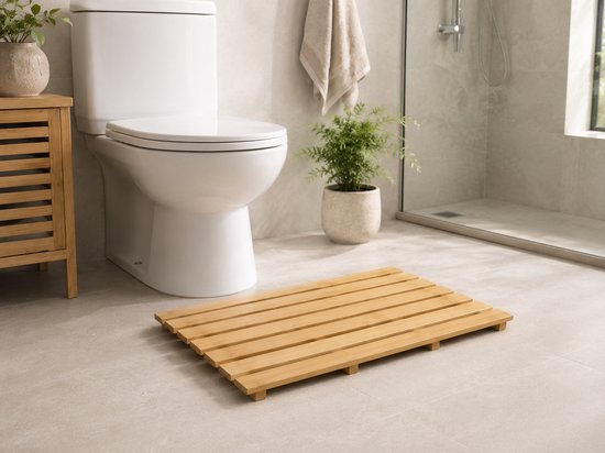 MPLCo - Bamboo Bath Mat - Non-slip Bathroom Mat - Wooden Bath Mat for Shower & Bath - Water-resistant - With Non-slip Feet - 55 x 35.5 x 2.5 cm - Natural