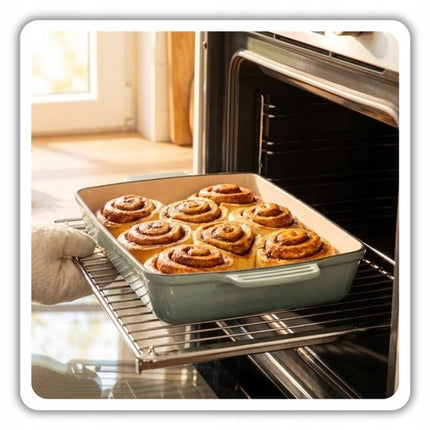 Hage - Bakvorm - Ovenschaal - Gietijzeren Ovenschaal - Emaille Braadslede met Handgrepen - Geschikt voor Inductie, Oven & Alle Warmtebronnen - 3.5 Liter - 32 x 23.5 cm - Pastel Teal