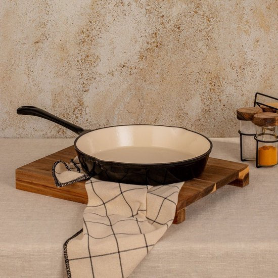 Homla gietijzeren koekenpan (frying pan) – 26 cm, zwart, ovenbestendig – foto 4