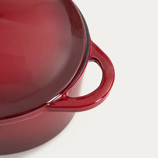 HOMLA - Andreas Gusseisen-Bräter - Schmortopf aus Gusseisen - Dutch Oven mit Deckel - für Ofen & Induktion - wärmespeichernder Bräter - Oval - 4,5 Liter - 34,5 x 22,2 x 11 cm - Ombre Bordeaux