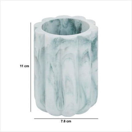 Badkamer Accessoiresset – Moderne Badkamer Accessoires – Zeeppomp 230ml & Tandenborstelhouder Set – Luxe Zeepdispenser & Tandenborstelhouder Set – Polyresin – Wit Marmer