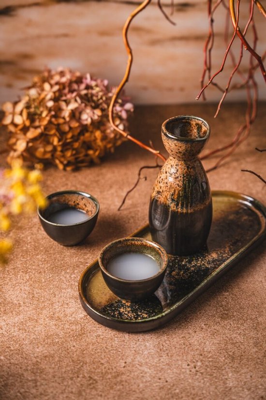 MPLCo - Ondes Sake-Set - Trinkset mit Karaffe und 2 Tassen - Japanisches Teeservice Wabi-Sabi - Geschirrset mit Tablett - Sake-Service - Schwarz-Braun
