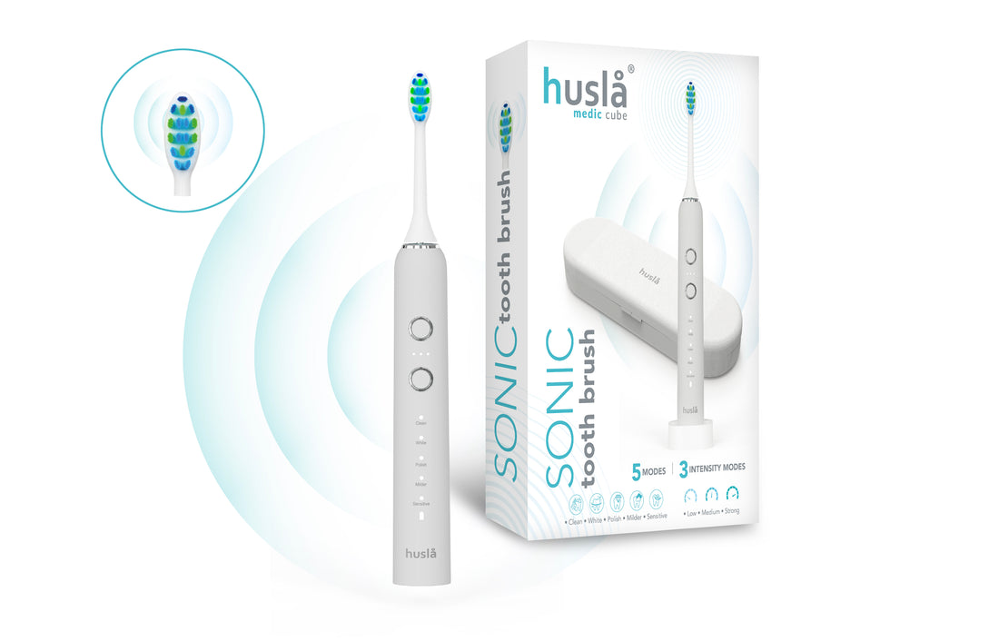 Husla Medic Cube Sonische Tandenborstel – 5 Poetsstanden – 3 Intensiteiten – Inclusief 3 Opzetborstels, Reisetui & Oplader