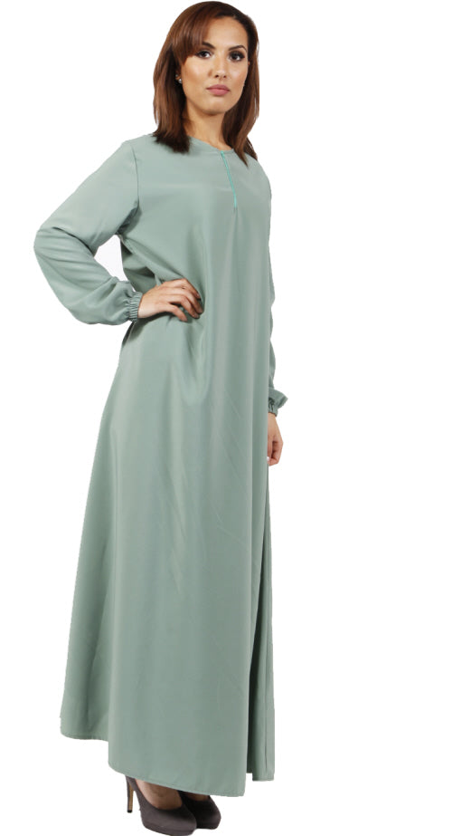Abaya Comfort – lichte abaya met blinde rits aan de hals, maat XS t/m 2XL