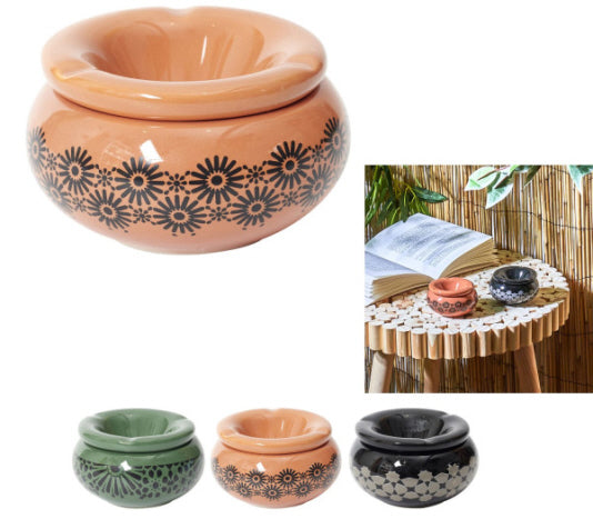 Moroccan ashtray with patterns