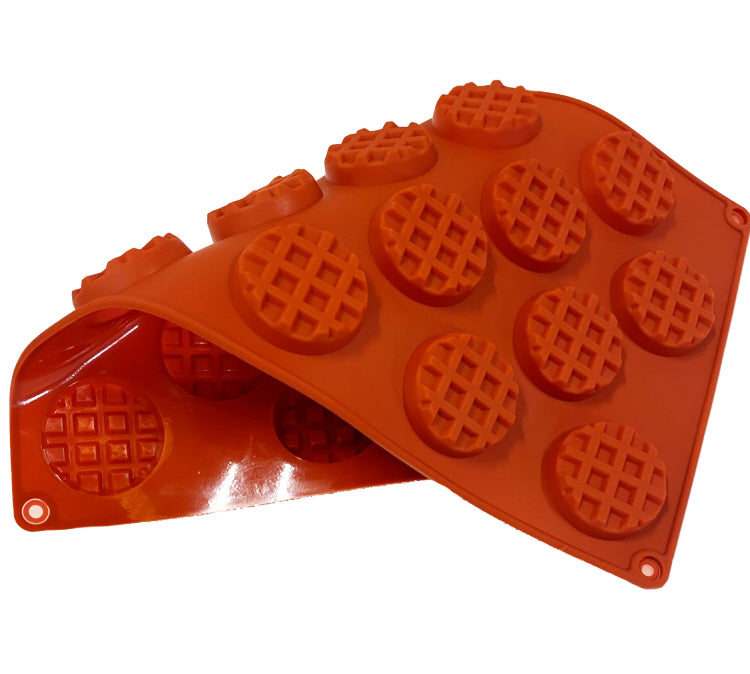 Silicone baking mold with 18 mini molds