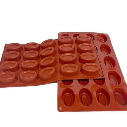 Silikonbackform - Backform mit 20 ovalen Mini-Formen