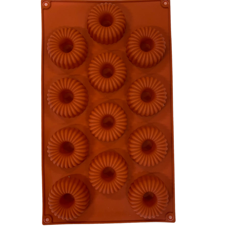 Silicone Baking Mold 12 cups