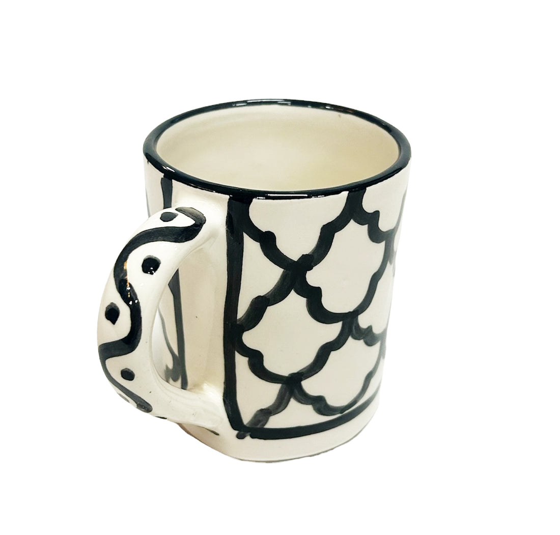 Mug en céramique marocaine Fes Noir et Blanc avec anse