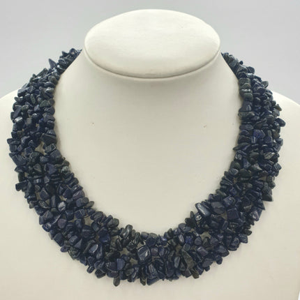Breite Steinkette Bergkristall blau