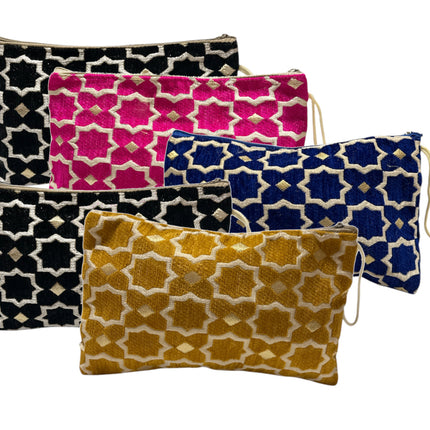 Handgefertigte pflaumenfarbene geometrische Kosmetiktasche – marokkanisches Etui mit Zellige-Muster