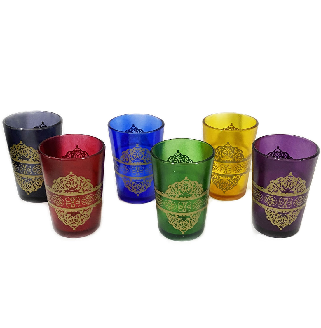 Verres à thé marocains colorés avec décorations dorées