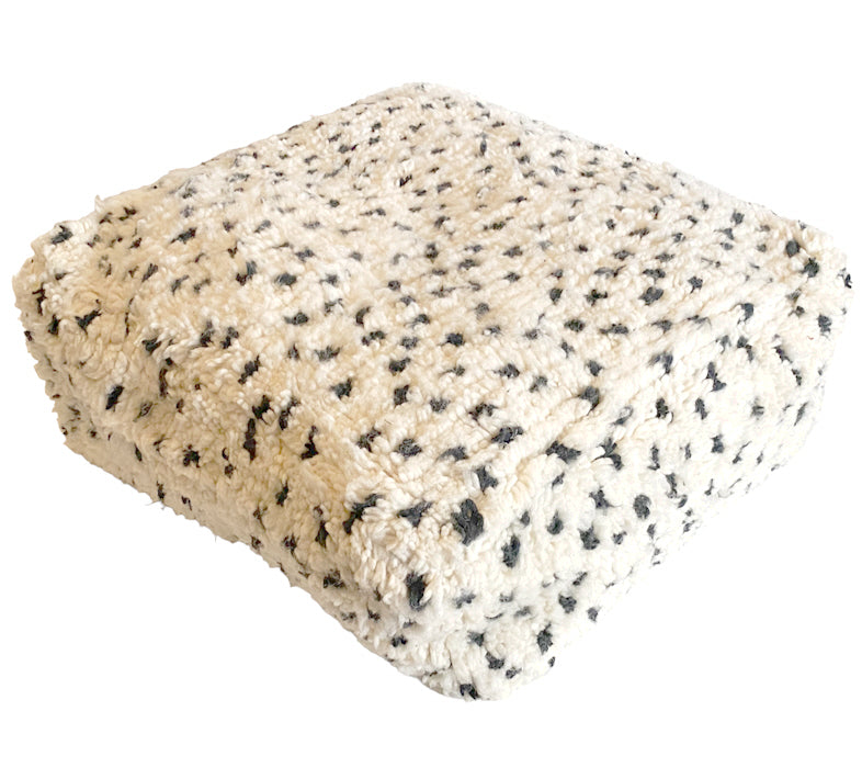 Handmade Moroccan Berber Pouf (Beni Ourain) Fluffy Bohemian Floor Cushion