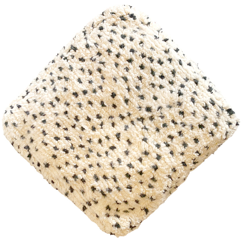 Handmade Moroccan Berber Pouf (Beni Ourain) Fluffy Bohemian Floor Cushion