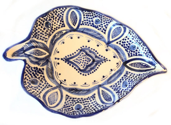 Feuille bord bleu