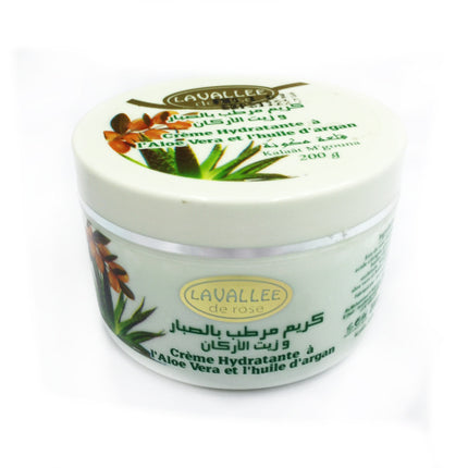 Feuchtigkeitspflege mit Arganöl und Aloe Vera