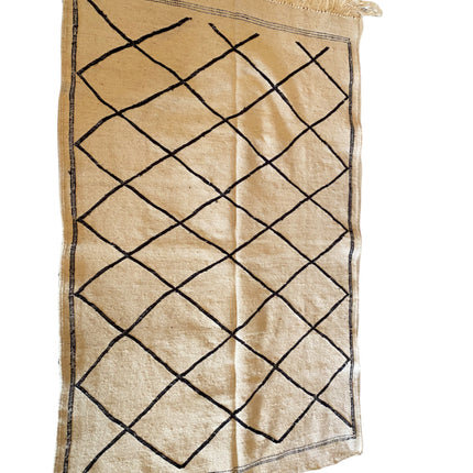 Traditioneller marokkanischer Kelim-Teppich