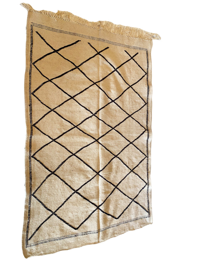 Traditioneller marokkanischer Kelim-Teppich