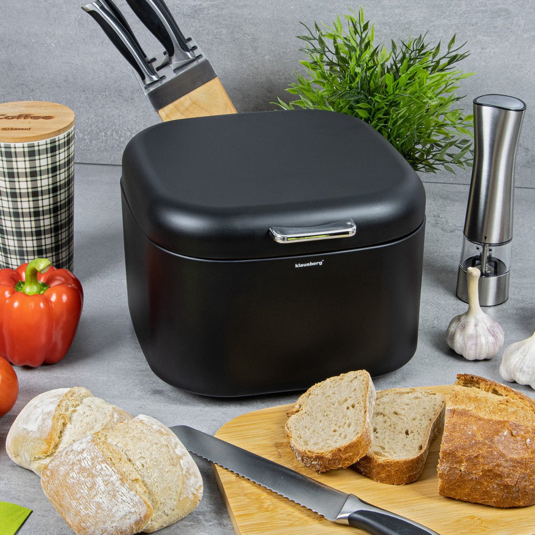 Klausberg 7502 - Boîte à pain - noir - acier