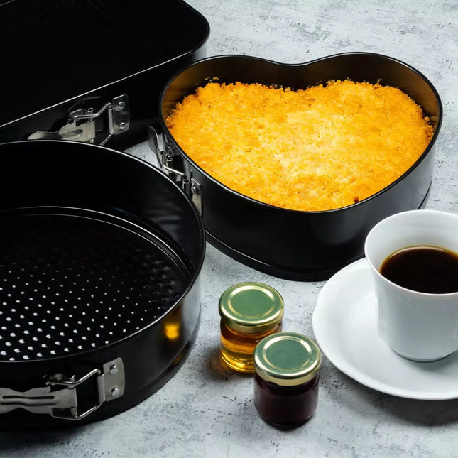 Klausberg Backformen-Set – 3-teilig – Antihaftbeschichtung – Quadratisch, Herzförmig, Rund – Modell KB7184