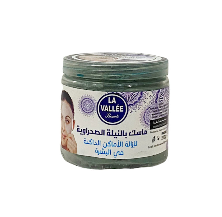 Clay mask with Blue Nila