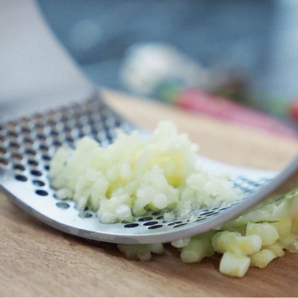 Knoblauchpresse | Kräuterpresse