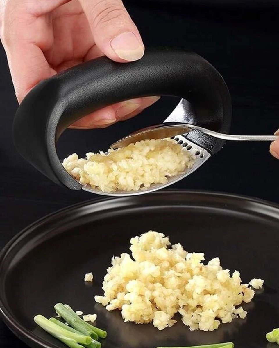 Garlic press | Herb press