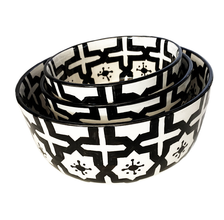 Handmade Moroccan ceramic bowl black and white
