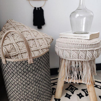 Macramé kussen met franjes 40x40cm beigekleurig