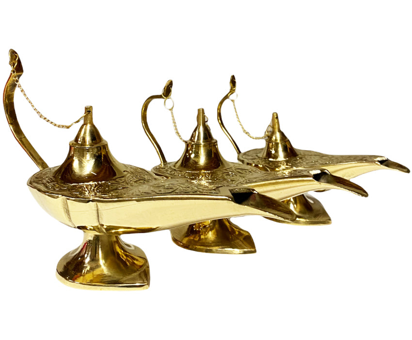 Aladdin magic lamp gold