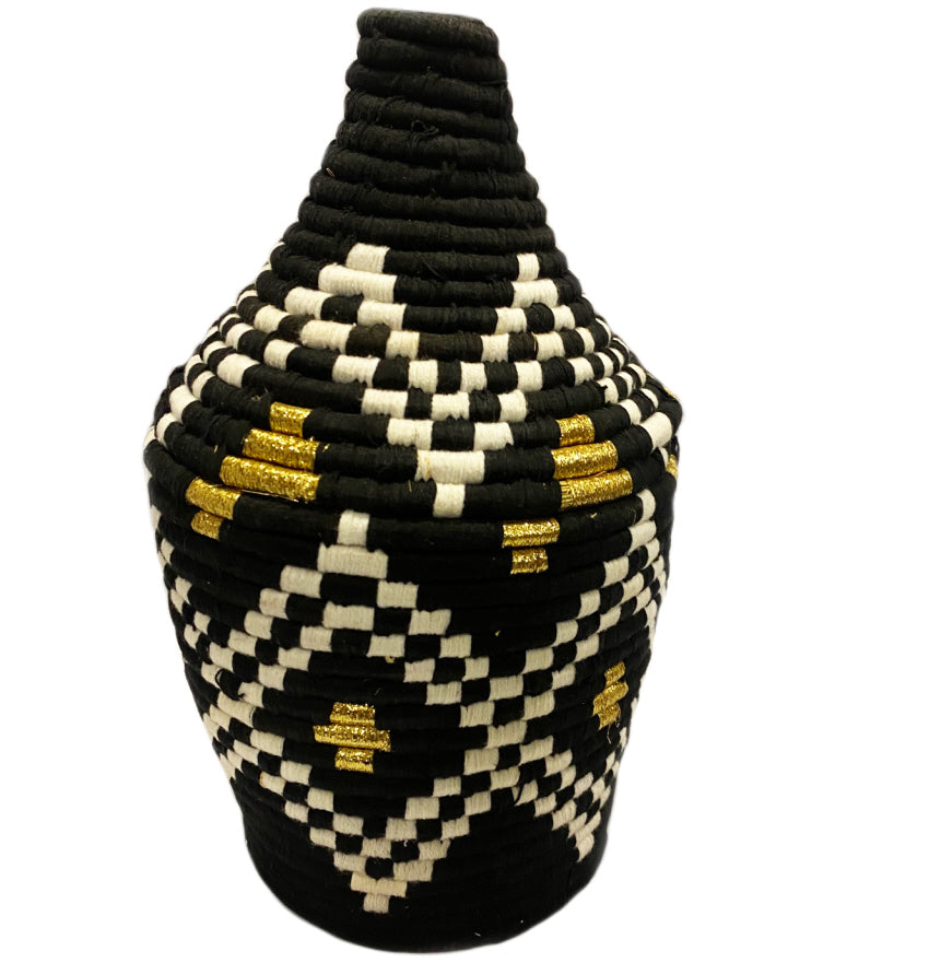 Moroccan basket black/white gold