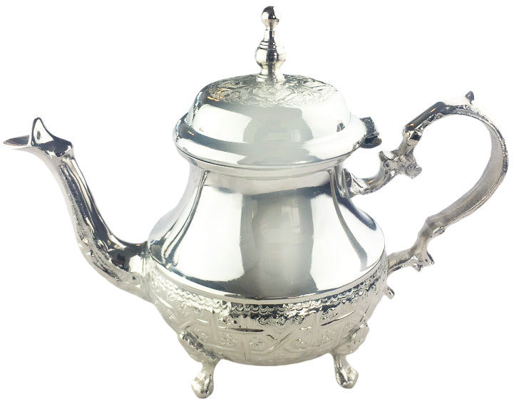 Traditional Teapot 950 ml