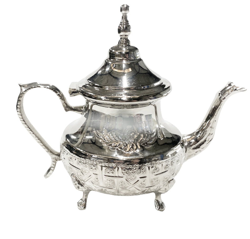 Traditional Teapot 950 ml
