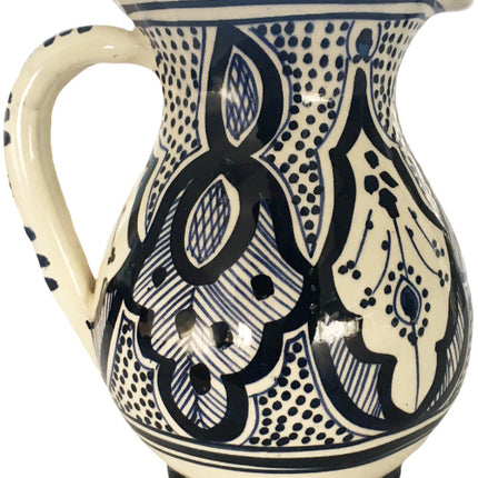 Wasserkrug aus Steingut