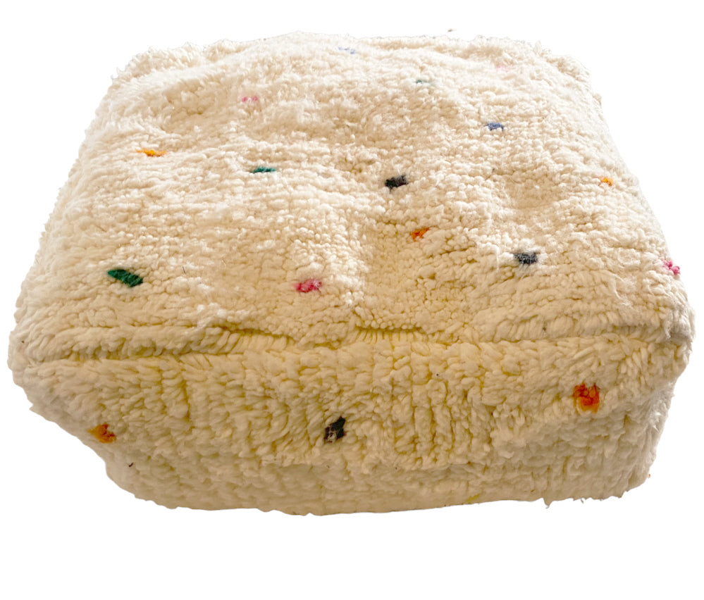Handmade Moroccan Berber pouf (Beni Ourain)