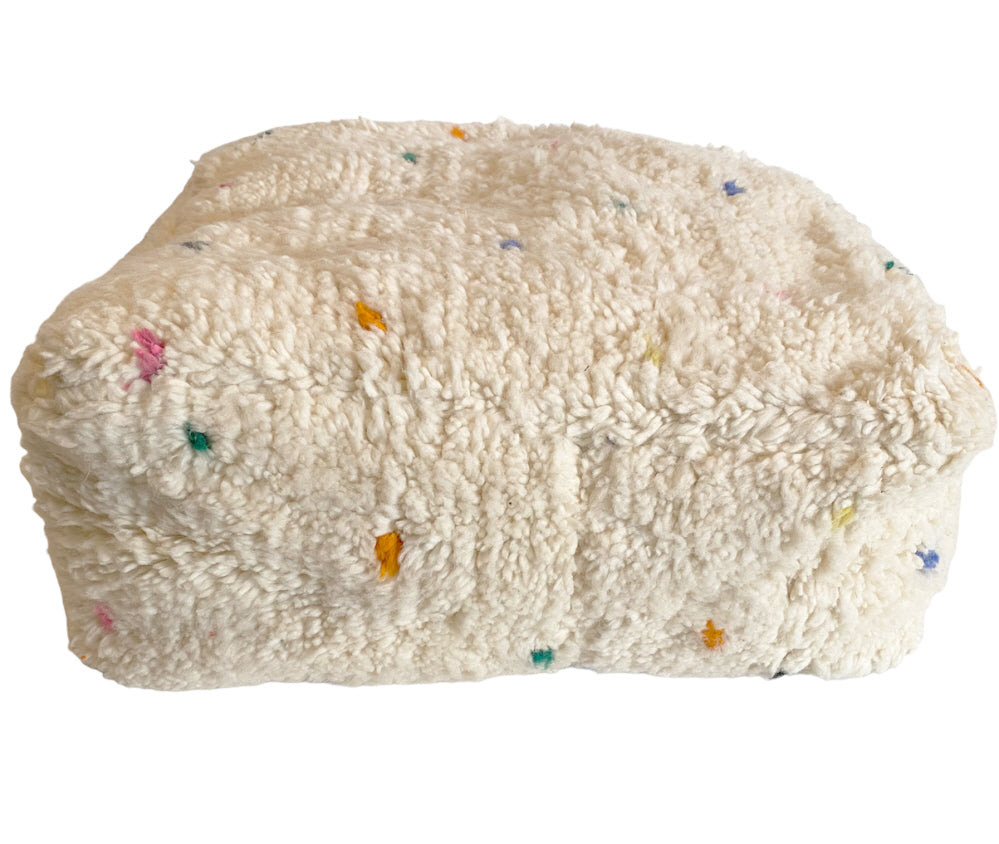Handmade Moroccan Berber pouf (Beni Ourain)