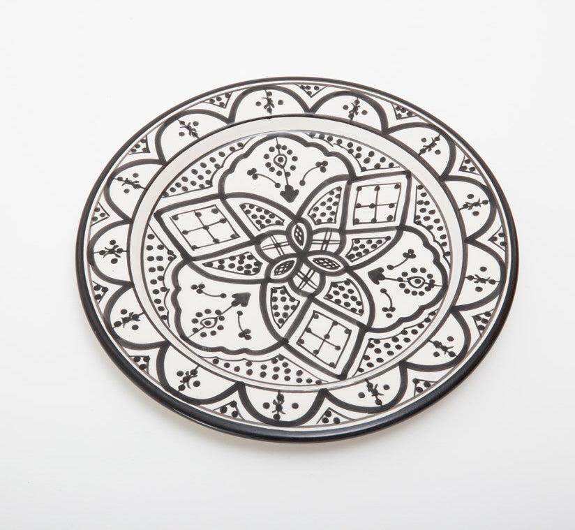 Moroccan plate black/white Ø25 cm