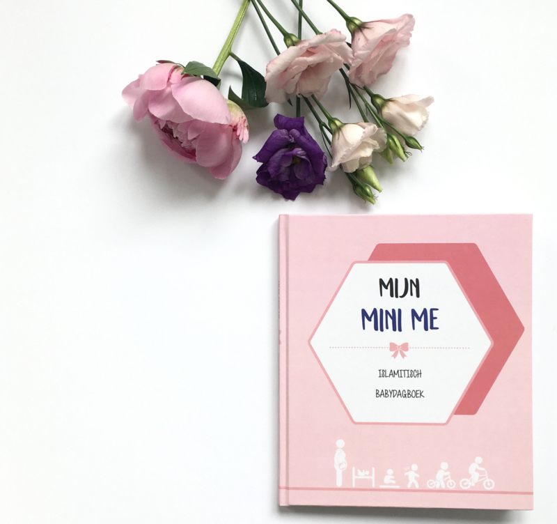 Mon Mini Moi - Journal de bébé islamique pour fille