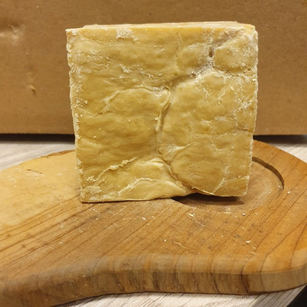 Henna soap