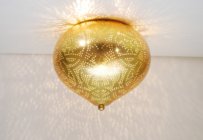 Oosterse plafondlamp filigrain onion – goudkleurig metaal, Ø 26 cm