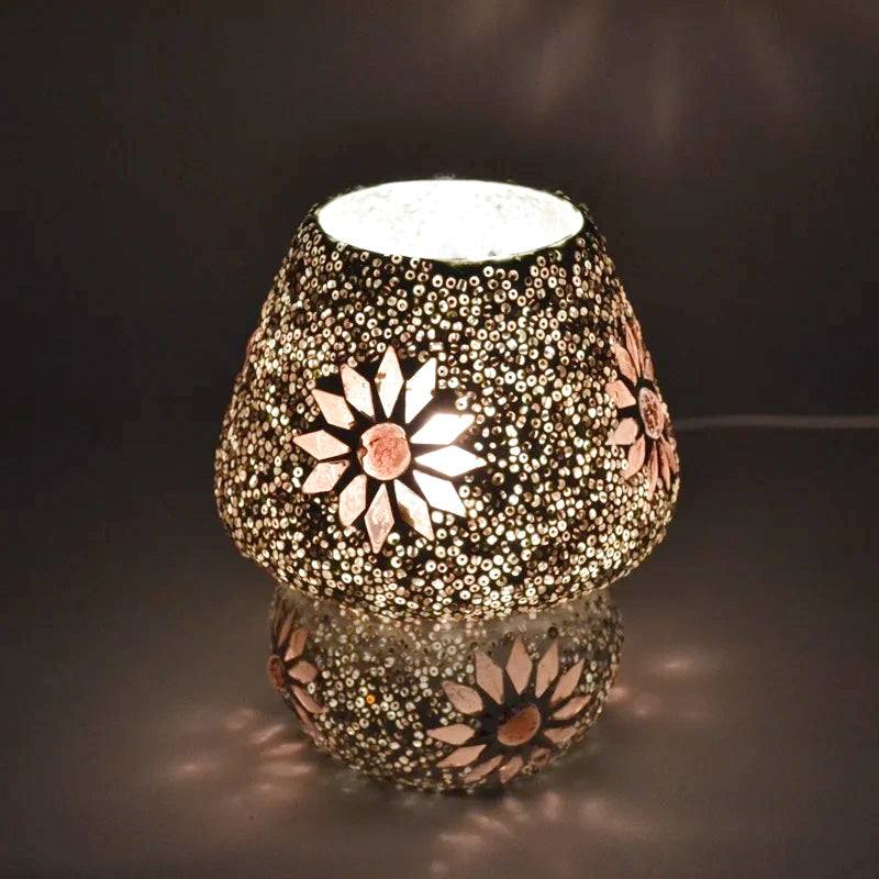 Petite lampe de table champignon mosaïque orientale violette