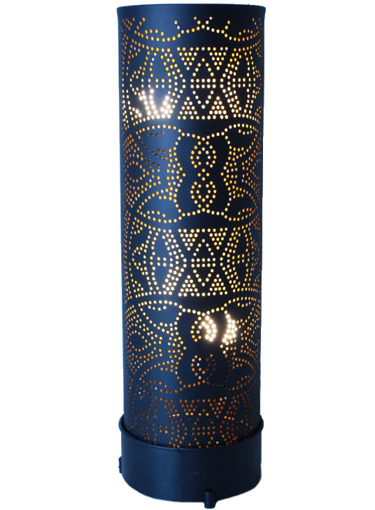 Grand lampadaire oriental noir en filigrane