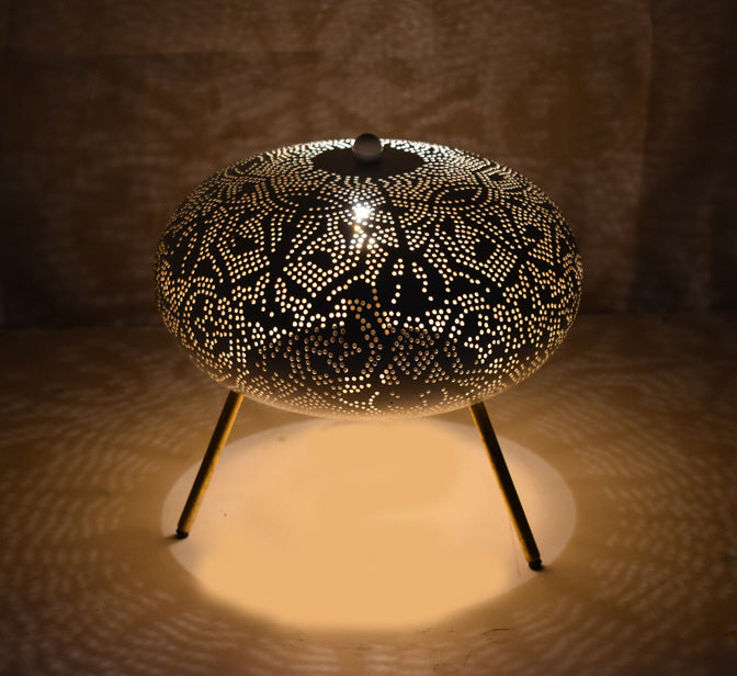 Oriental table lamp filigree style UFO - white/gold