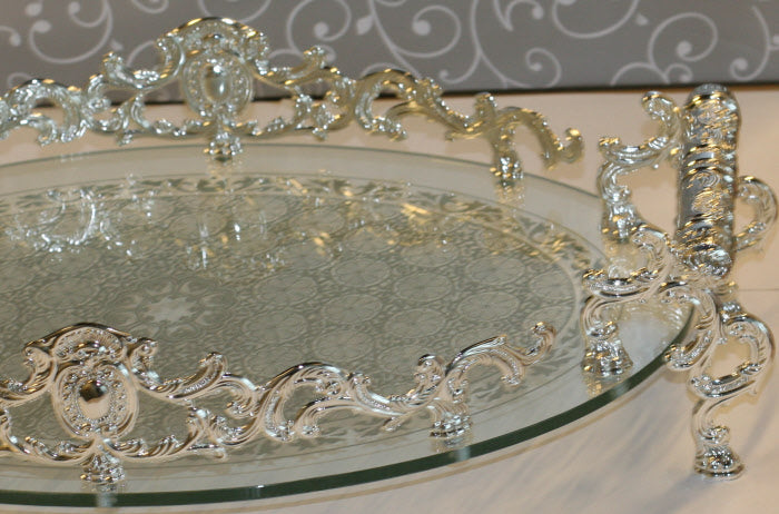 Oval glass tray