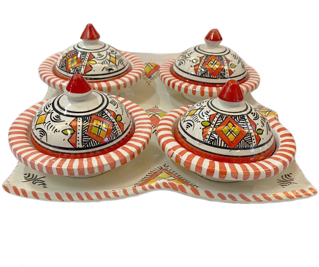 Lot coloré de 4 petites tajines