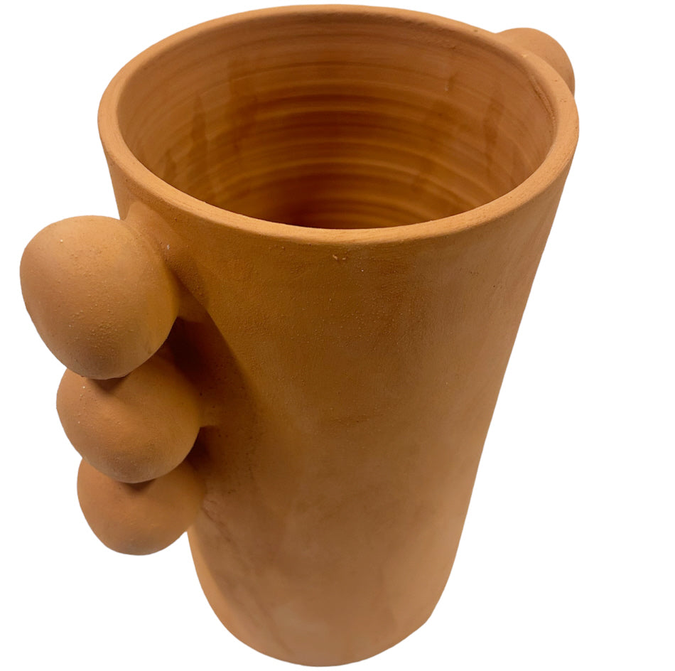 Terracotta earthenware vase pom-poms natural