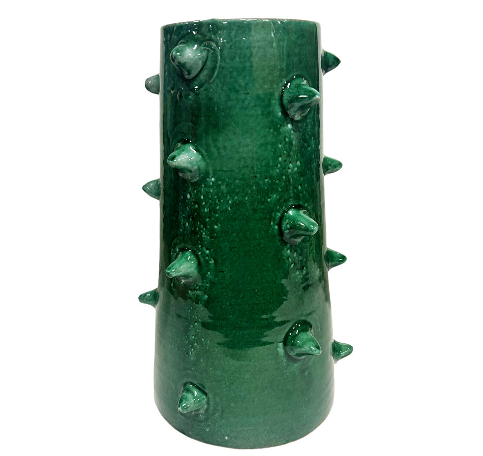 Vase spikes dots